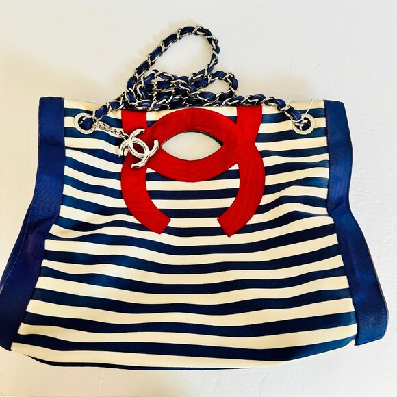 AUTHENTIC CHANEL CRUISE LINE CHAIN STRAP RED WHITE BLUE STRIPE RESORT VINTAGE - Picture 2 of 16